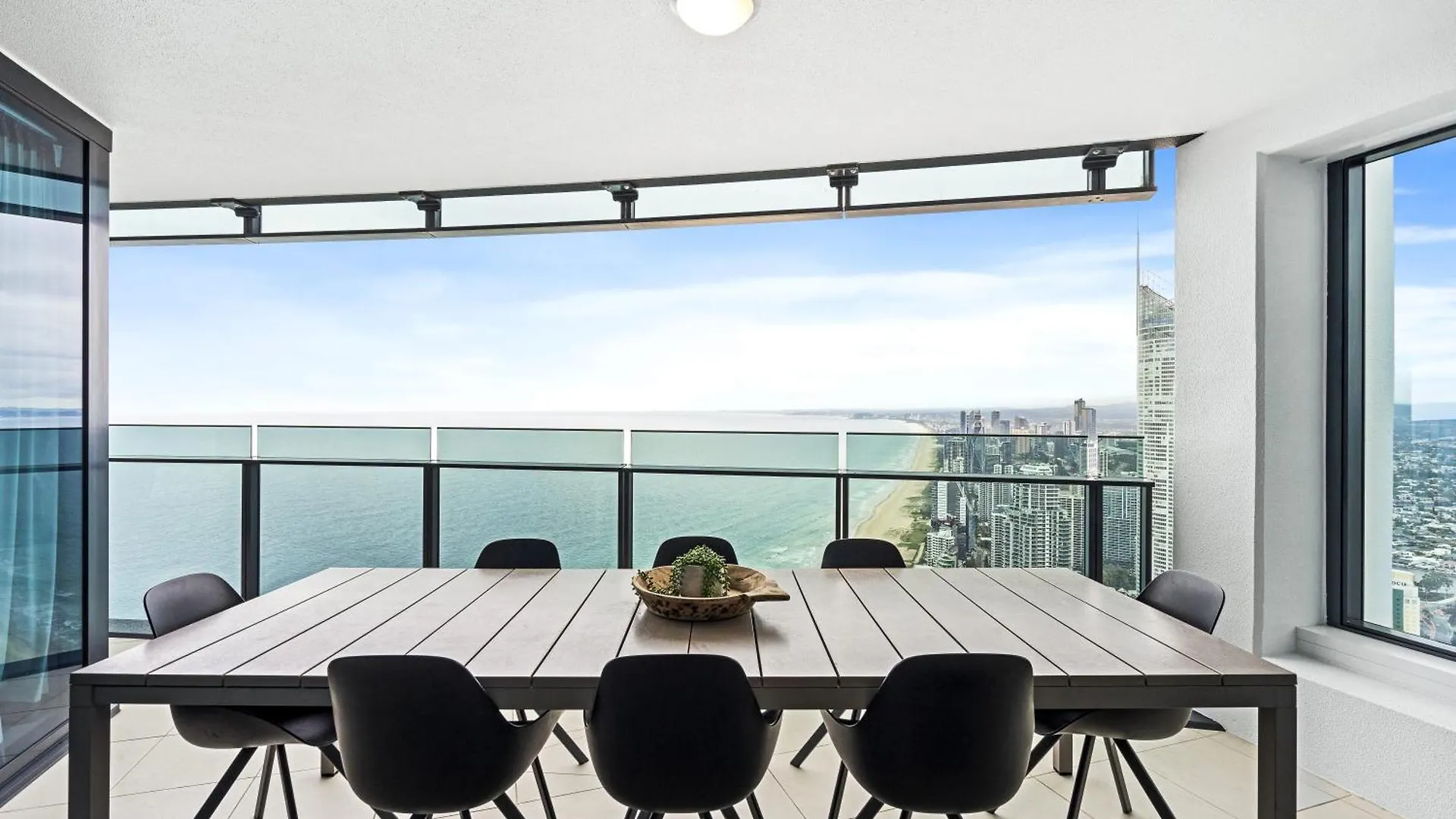 Soul - 3 Bedroom Sky View Unit - Q Stay Gold Coast