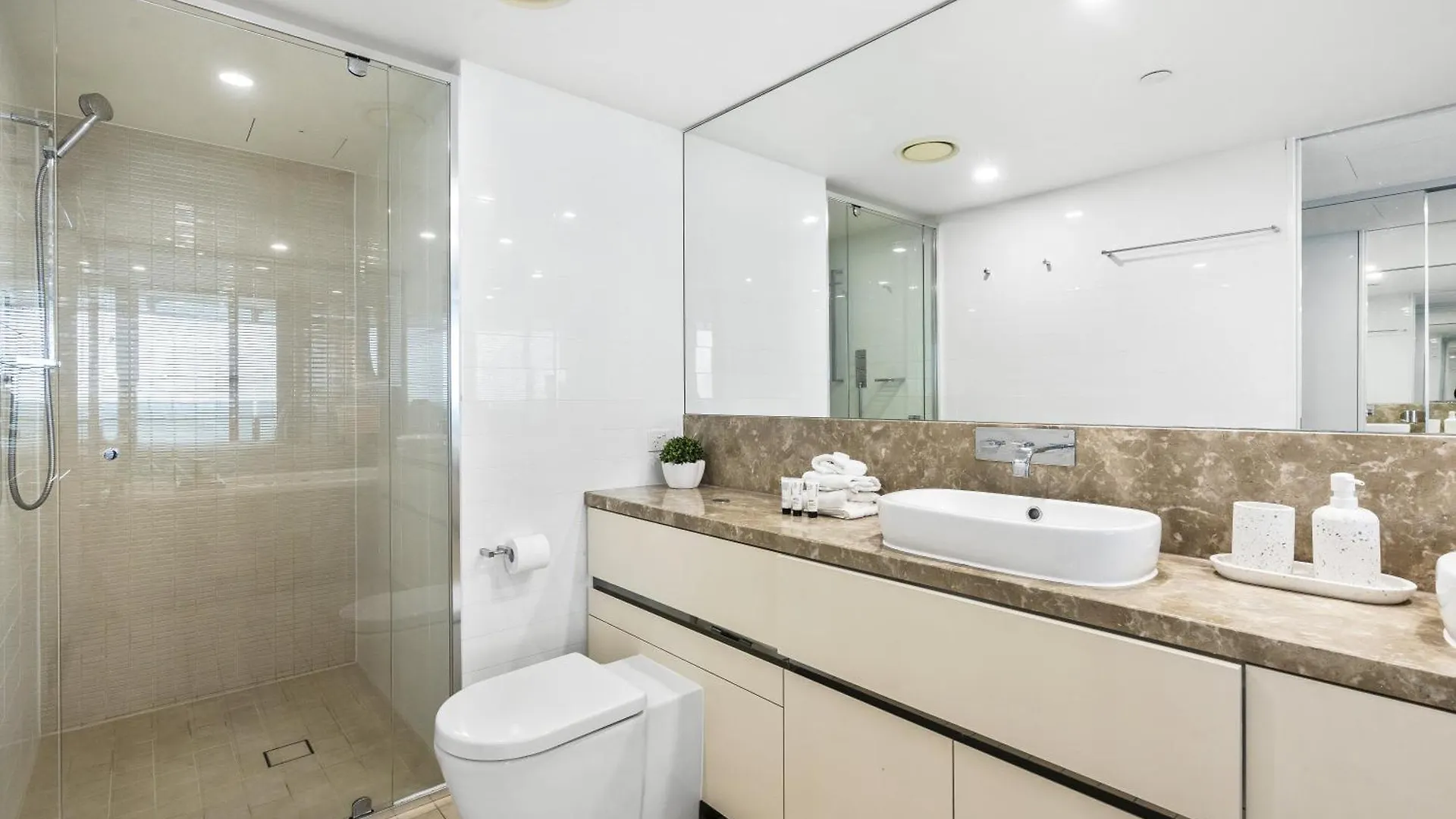 Soul - 3 Bedroom Sky View Unit - Q Stay Gold Coast Apartment
