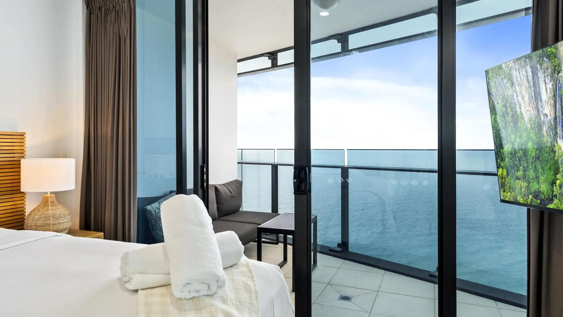 Soul - 3 Bedroom Sky View Unit - Q Stay Gold Coast Apartment
