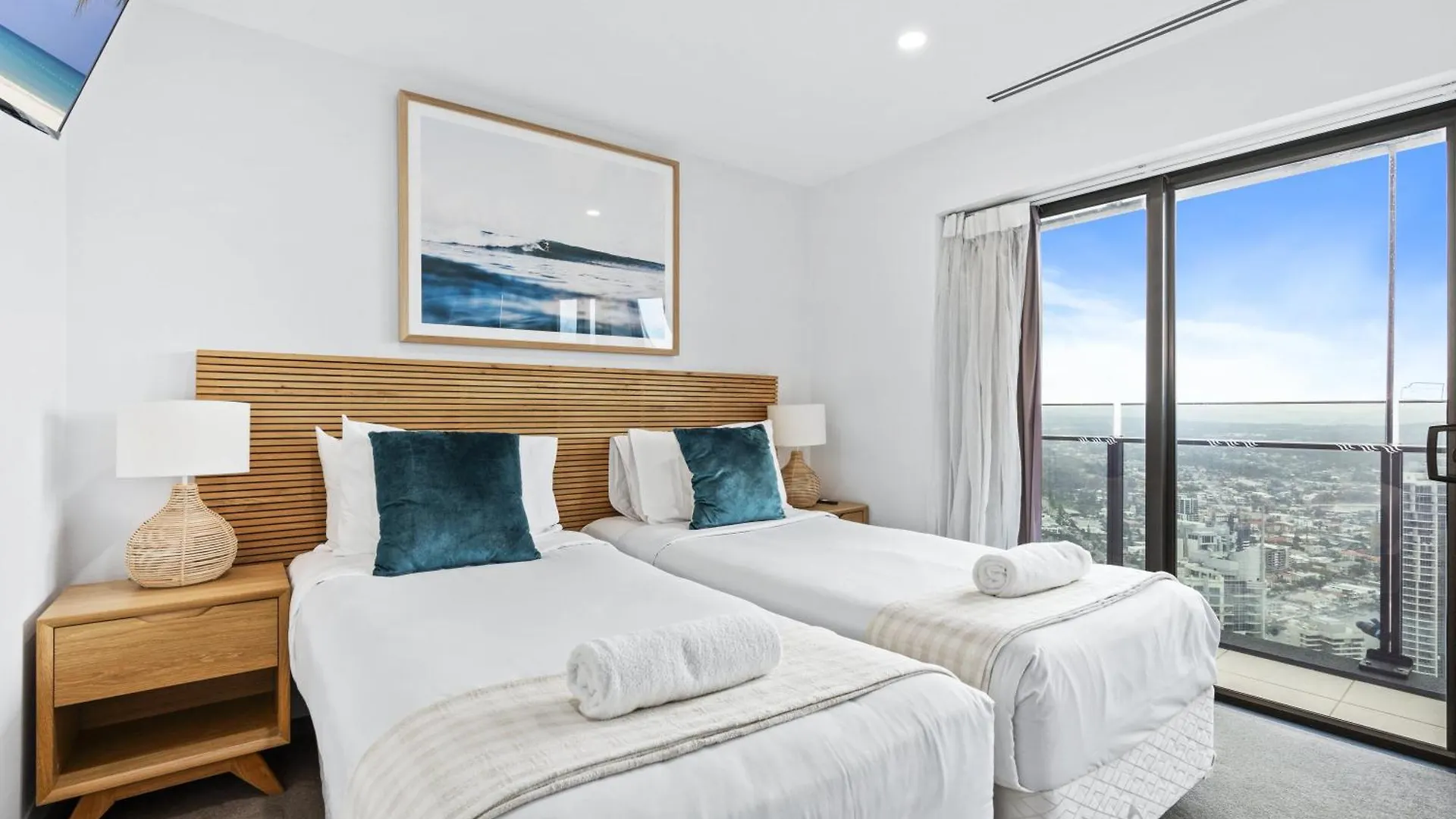Soul - 3 Bedroom Sky View Unit - Q Stay Gold Coast Australia